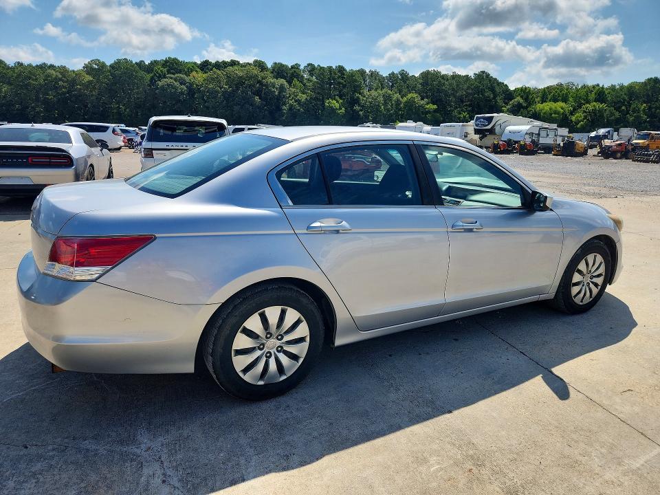 Photo 3 from auction – 2010 HONDA ACCORD with VIN 1HGCP2F30AA081519