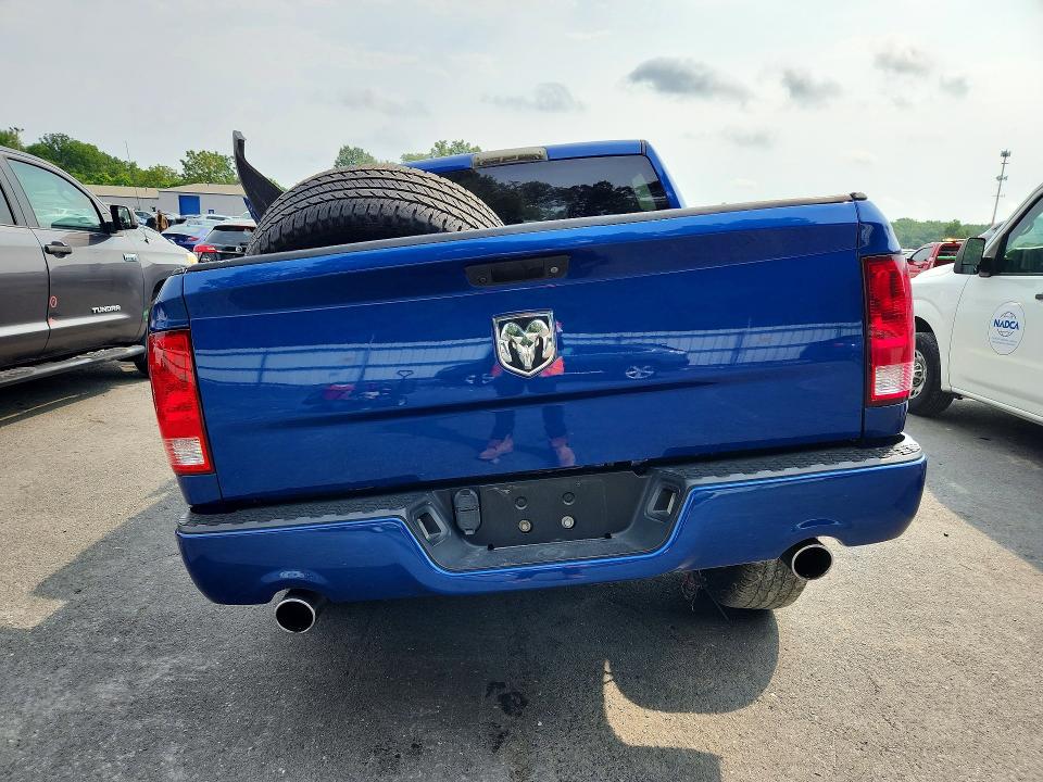 Photo 6 from auction – 2017 RAM 1500 with VIN 3C6RR7KTXHG637909