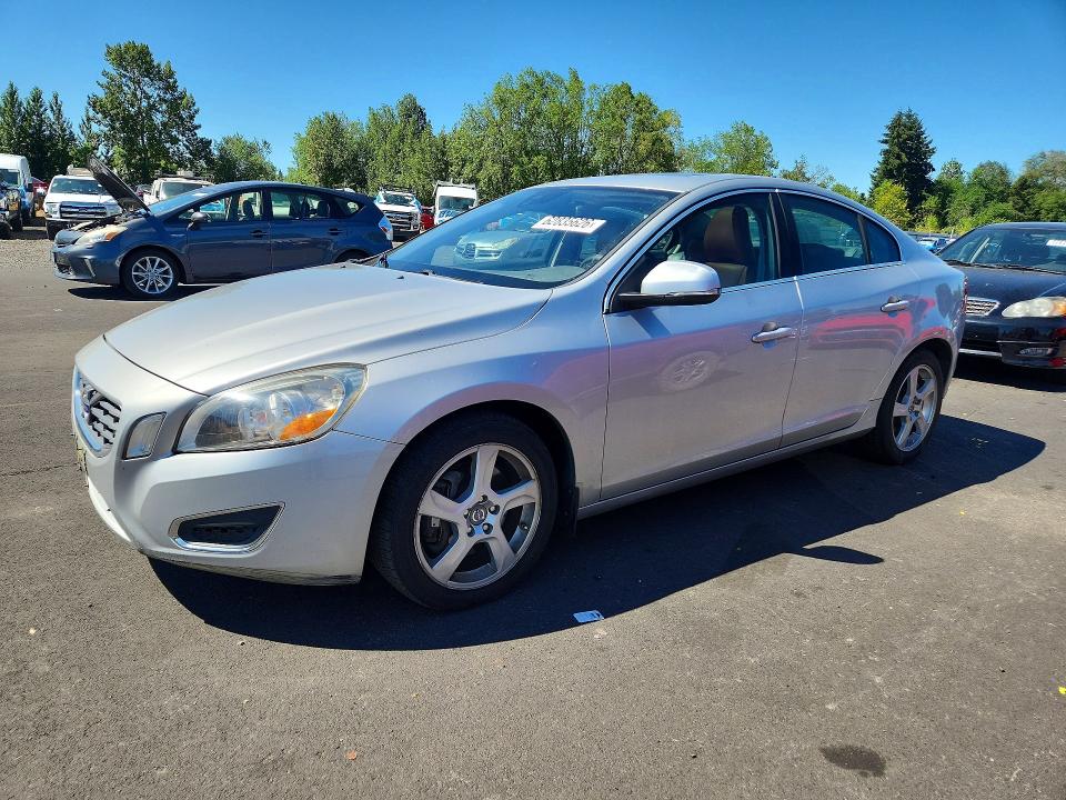 2012 VOLVO S60