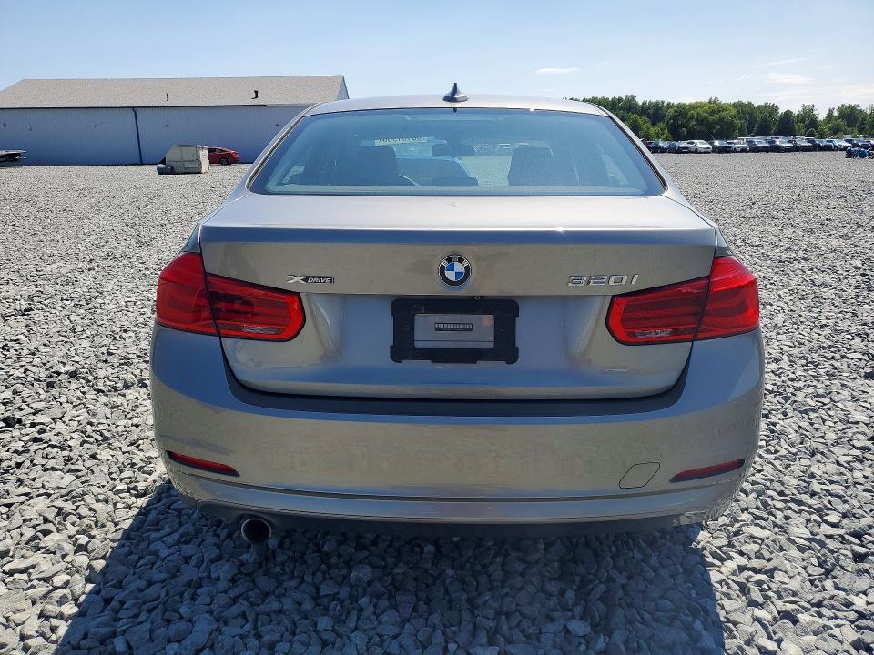 Photo 6 from auction – 2018 BMW 320 with VIN WBA8E5G5XJNU46631