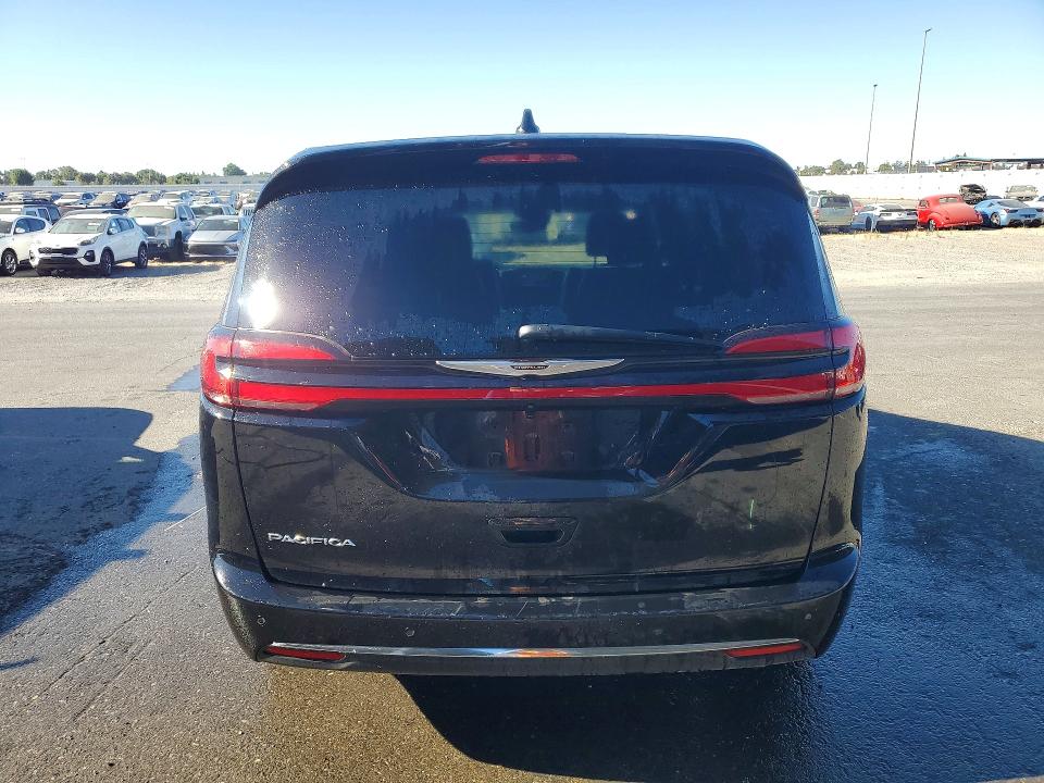 Photo 6 from auction – 2026 CHRYSLER PACIFICA with VIN 2C4RC1BGXTR226216