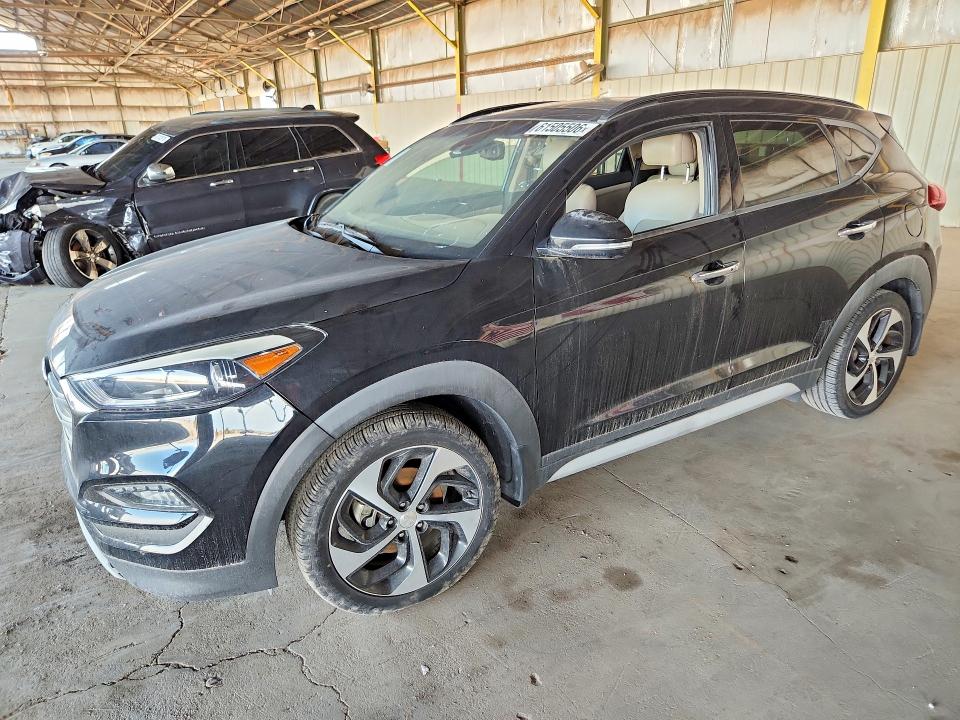 HYUNDAI TUCSON 2017 with VIN KM8J33A23HU467992 - Photo from auction