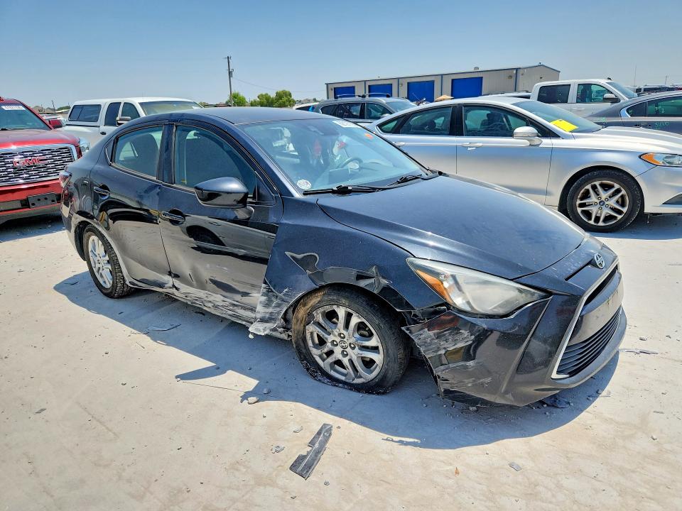 Photo 4 from auction – 2016 SCION IA with VIN 3MYDLBZV6GY106330
