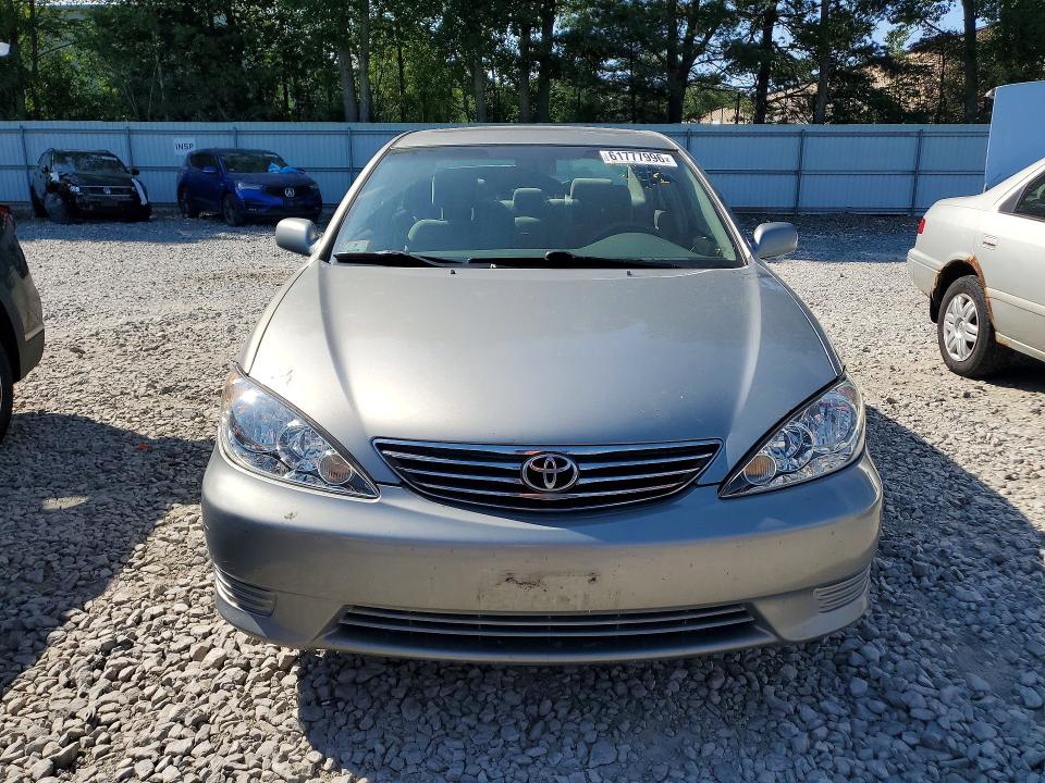 Photo 5 from auction – 2005 TOYOTA CAMRY with VIN 4T1BE30K15U634961