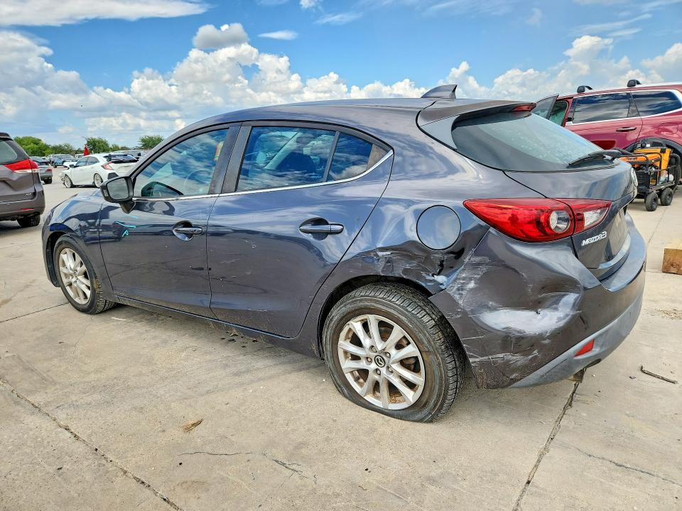 Photo 2 from auction – 2016 MAZDA 3 with VIN 3MZBM1M73GM263548