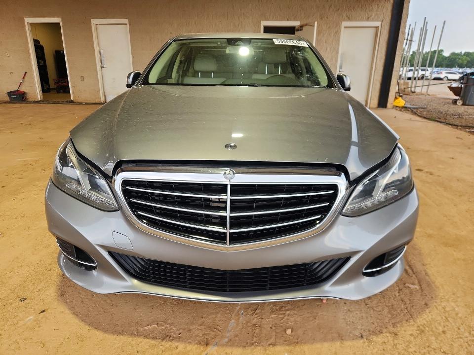 Photo 5 from auction – 2014 MERCEDES-BENZ E with VIN WDDHF5KB1EA860817