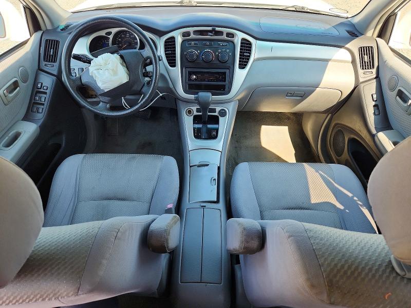 Photo 8 from auction – 2004 TOYOTA HIGHLANDER with VIN JTEGP21A140039193