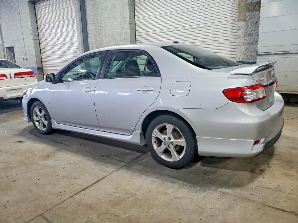 Photo 2 from auction – 2011 TOYOTA COROLLA with VIN 2T1BU4EE8BC585945