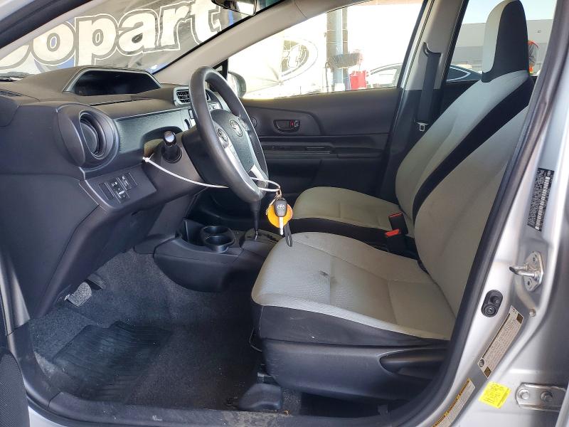 Photo 7 from auction – 2015 TOYOTA PRIUS C with VIN JTDKDTB32F1584524