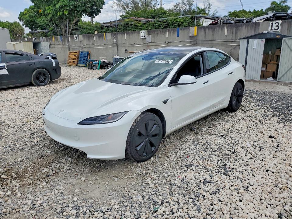 TESLA MODEL 3 2025 with VIN 5YJ3E1EA1SF925316 - Photo from auction