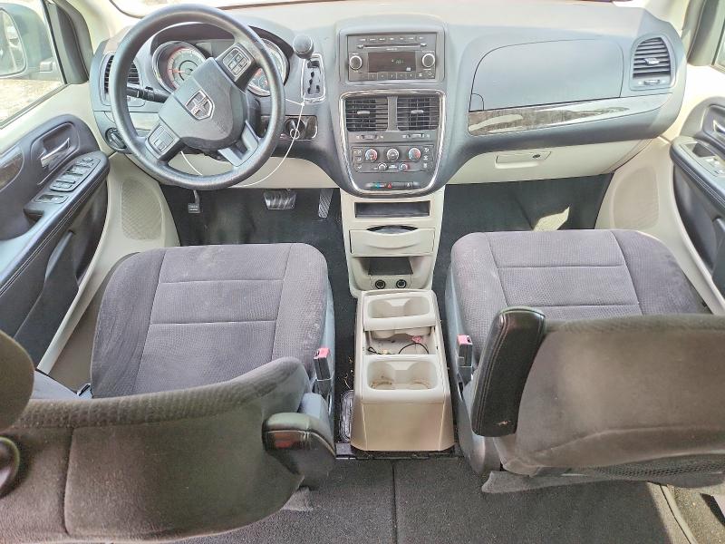 Photo 8 from auction – 2011 DODGE GRAND CARAVAN with VIN 2D4RN4DG5BR731879