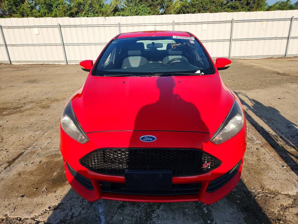 Photo 5 from auction – 2017 FORD FOCUS with VIN 1FADP3L94HL310063