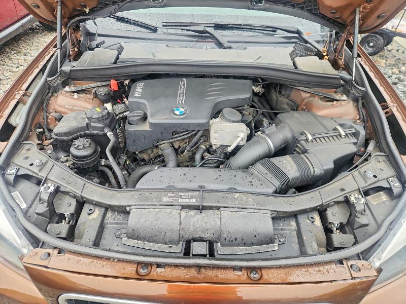 Photo 12 from auction – 2015 BMW X1 with VIN WBAVL1C5XFVY34621