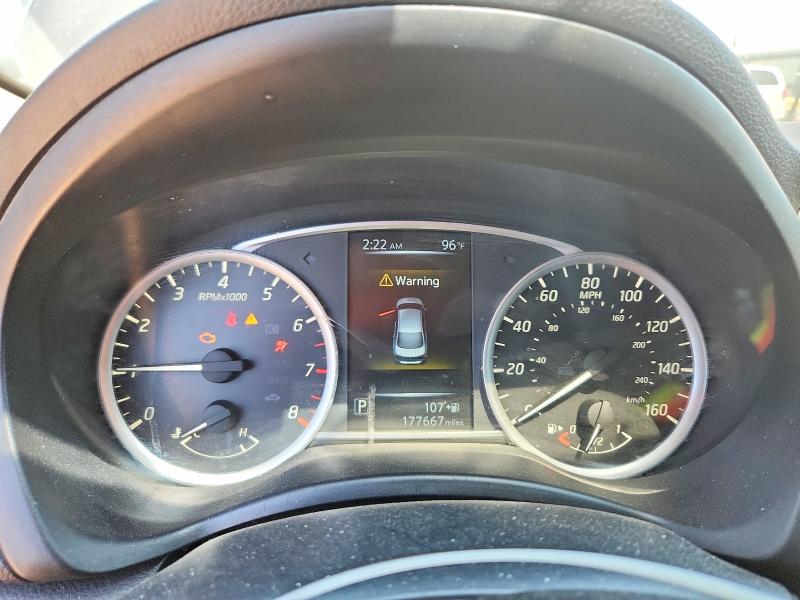 Photo 9 from auction – 2017 NISSAN SENTRA with VIN 3N1AB7AP3HY360693