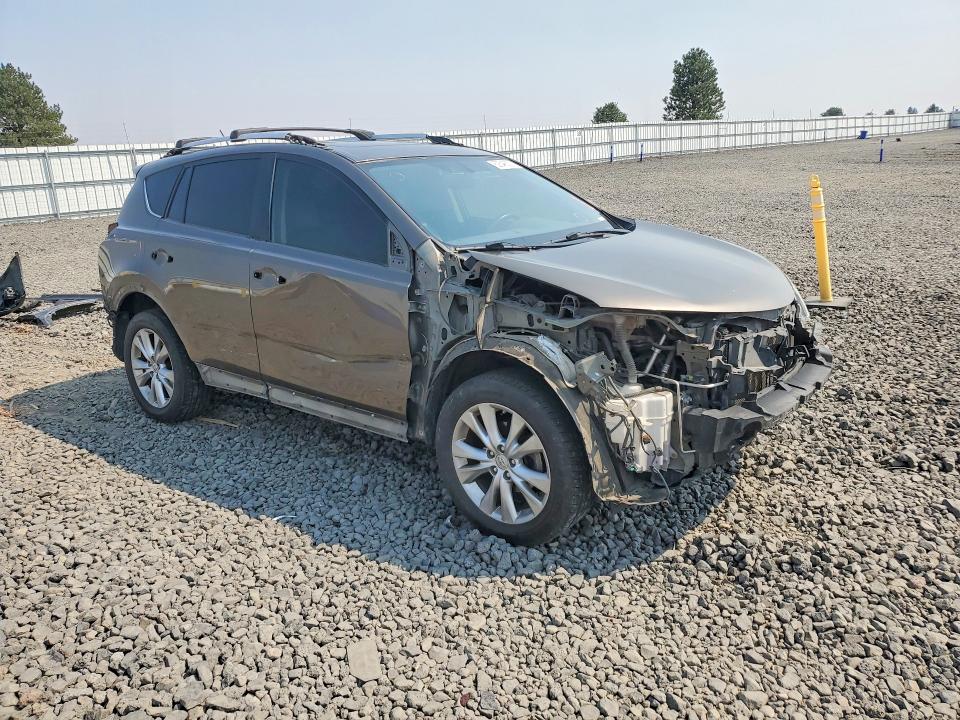 Photo 4 from auction – 2015 TOYOTA RAV4 with VIN JTMDFREV7FD160192