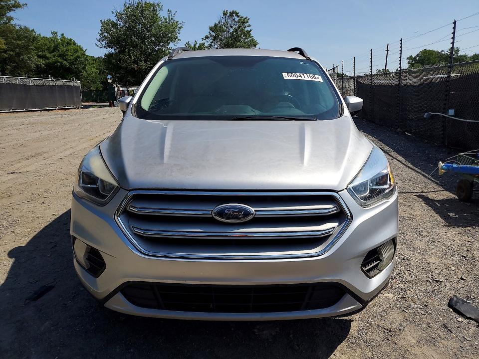 Photo 5 from auction – 2018 FORD ESCAPE with VIN 1FMCU0HD8JUD14719