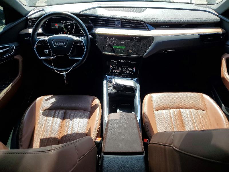 Photo 8 from auction – 2024 AUDI Q8 E-TRON with VIN WA15AAGE4RB036344