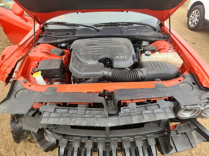 Photo 11 from auction – 2018 DODGE CHALLENGER with VIN 2C3CDZAG4JH339069
