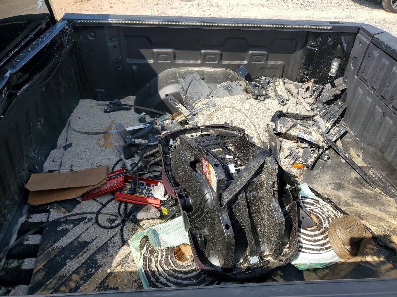 Photo 12 from auction – 2023 CHEVROLET SILVERADO with VIN 2GCUDDED5P1128466
