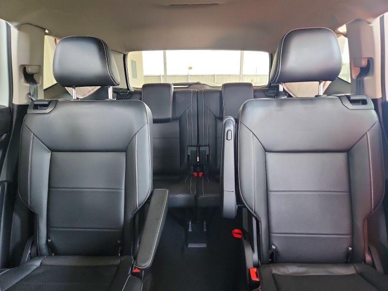 Photo 10 from auction – 2023 VOLKSWAGEN ATLAS with VIN 1V2JR2CA5PC554149