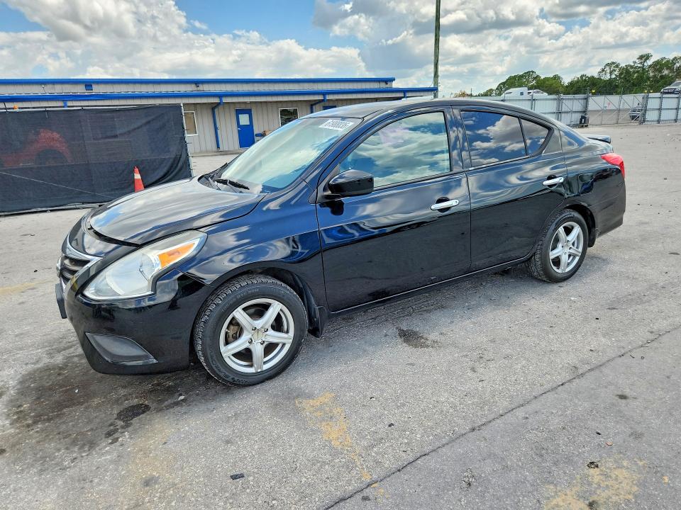 NISSAN VERSA 2015 with VIN 3N1CN7AP5FL887984 - Photo from auction