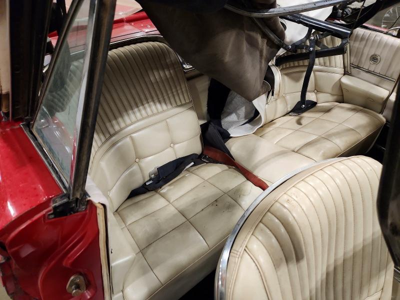 Foto 10 de la subasta – 1969 FORD THUNDERBIRD con VIN 6Y85Q109804