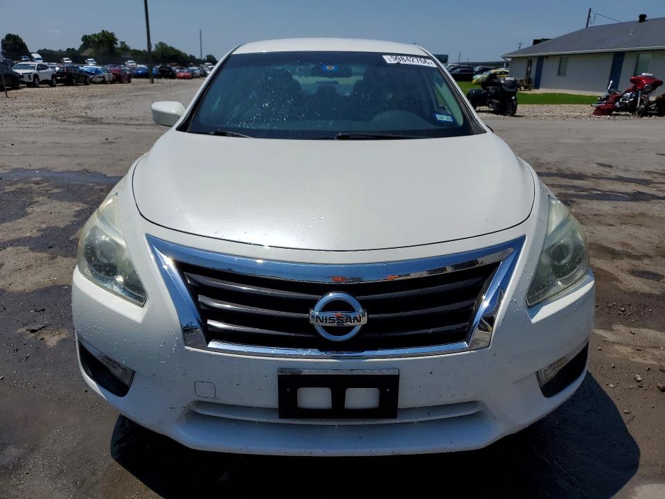 Photo 5 from auction – 2015 NISSAN ALTIMA with VIN 1N4AL3AP9FC233462