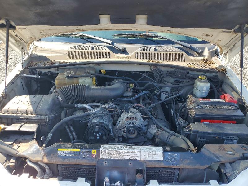 Photo 12 from auction – 2006 JEEP LIBERTY with VIN 1J4GL48K56W102154
