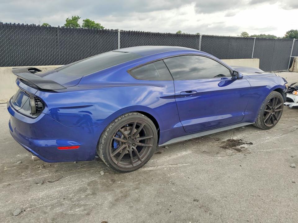 Photo 3 from auction – 2016 FORD MUSTANG with VIN 1FA6P8AM0G5259502