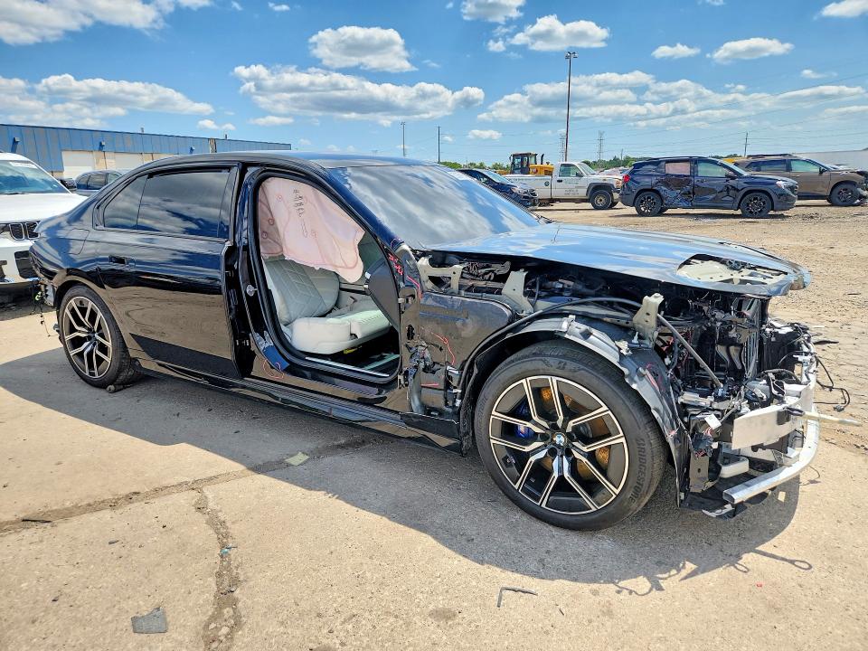 Photo 4 from auction – 2025 BMW 740 with VIN WBA33EH0XSCU52803