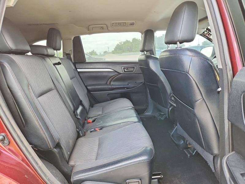 Photo 11 from auction – 2015 TOYOTA HIGHLANDER with VIN 5TDZKRFH1FS112623
