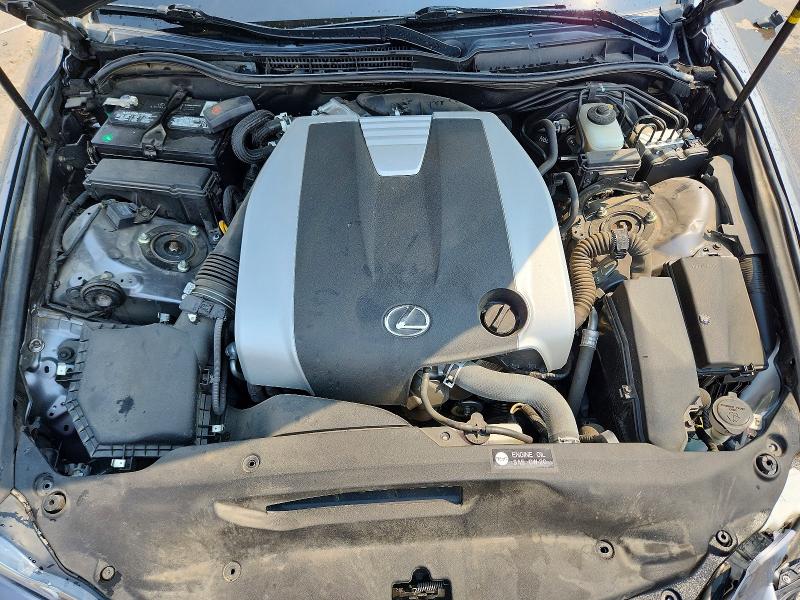 Photo 11 from auction – 2017 LEXUS IS with VIN JTHCM1D2XH5015671