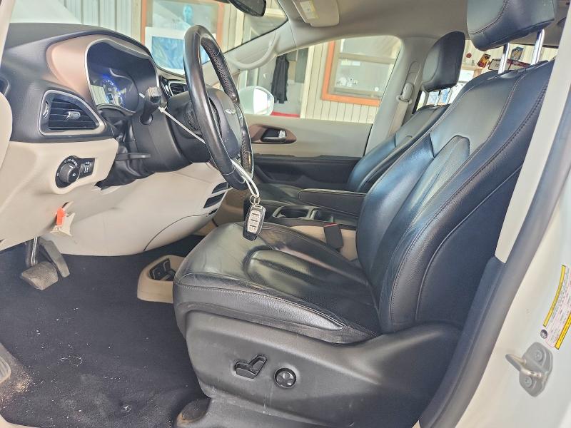 Photo 7 from auction – 2019 CHRYSLER PACIFICA with VIN 2C4RC1BG2KR685528