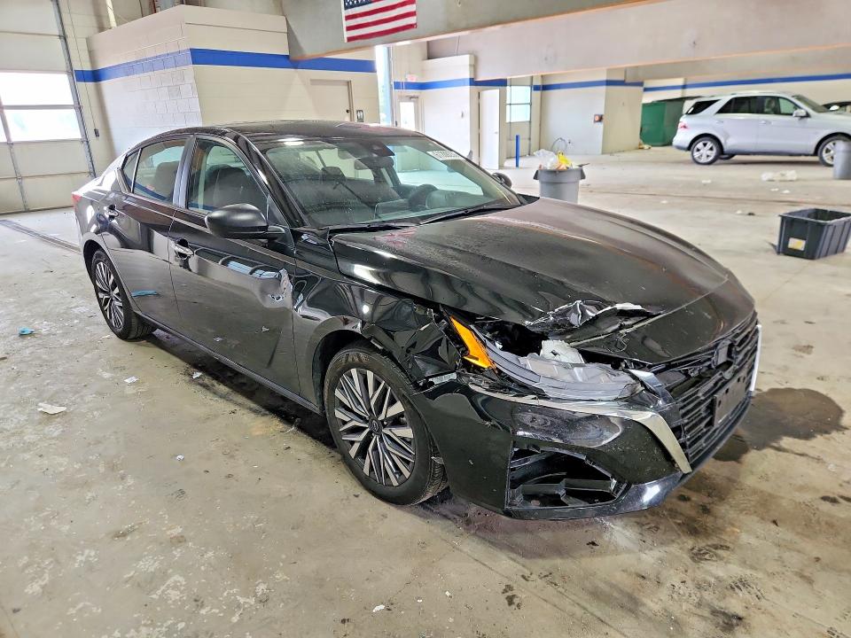 Photo 4 from auction – 2025 NISSAN ALTIMA with VIN 1N4BL4DV5SN387315