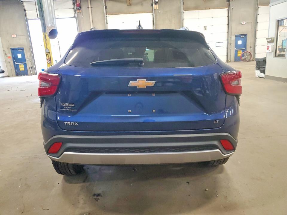 Photo 6 from auction – 2024 CHEVROLET TRAX with VIN KL77LHE25RC110906