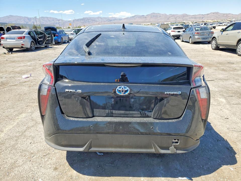 Photo 6 from auction – 2016 TOYOTA PRIUS with VIN JTDKARFU0G3010511