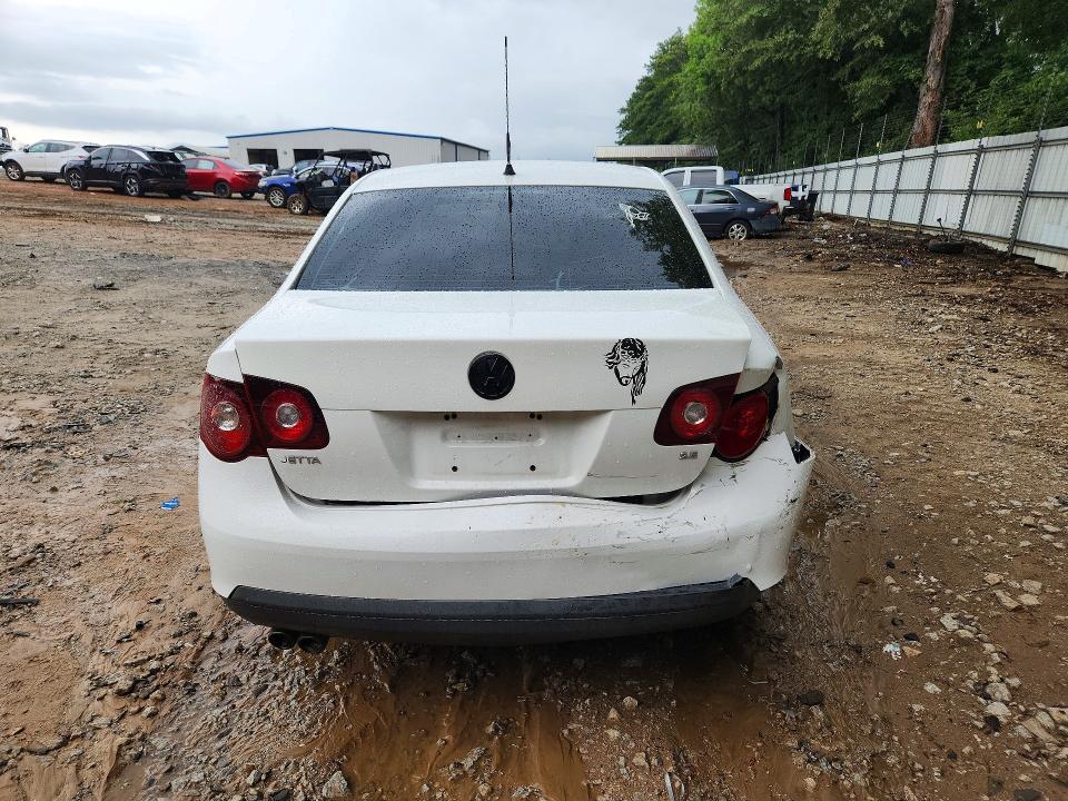 Photo 6 from auction – 2010 VOLKSWAGEN JETTA with VIN 3VWAX7AJ2AM153152