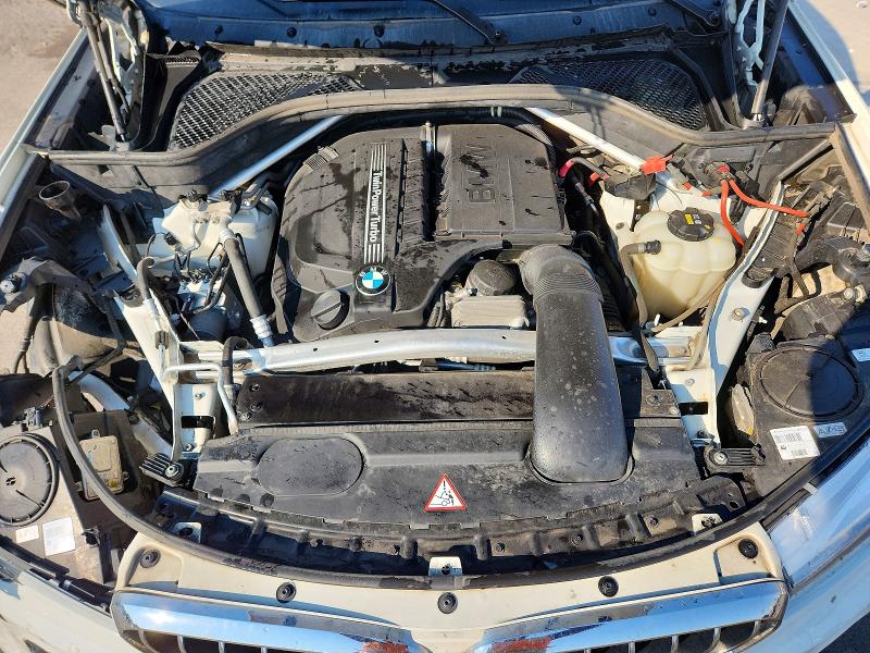 Photo 12 from auction – 2016 BMW X5 with VIN 5UXKR0C53G0P30211