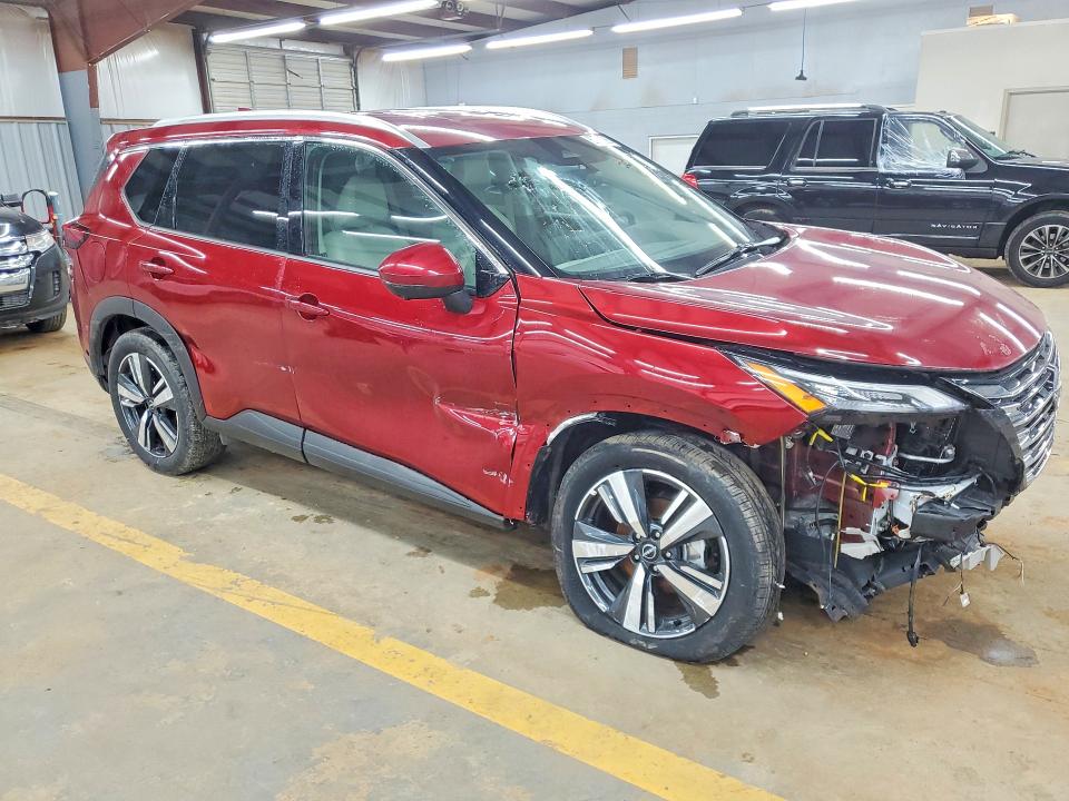 Photo 4 from auction – 2026 NISSAN ROGUE with VIN 5N1BT3CBXTC695598