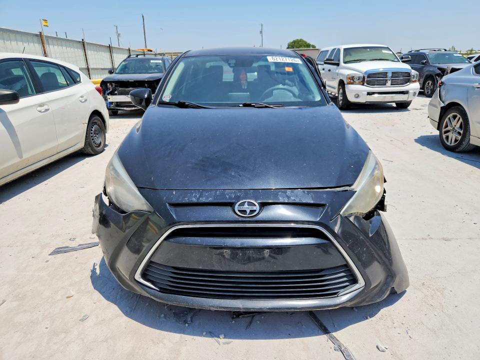 Photo 5 from auction – 2016 SCION IA with VIN 3MYDLBZV6GY106330