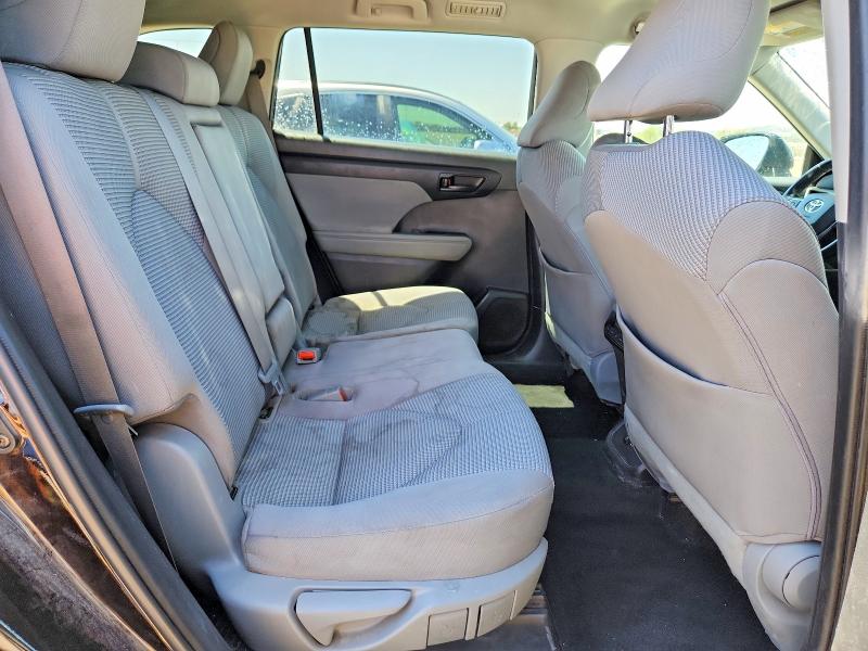 Photo 11 from auction – 2021 TOYOTA HIGHLANDER with VIN 5TDZZRAH2MS078384