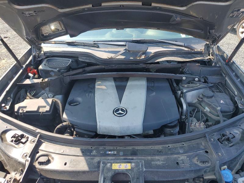 Photo 12 from auction – 2012 MERCEDES-BENZ GL with VIN 4JGBF2FE7CA800830