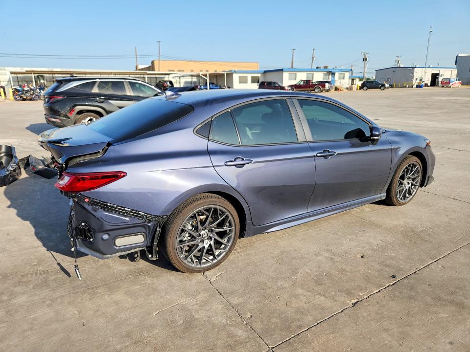 Photo 3 from auction – 2026 TOYOTA CAMRY with VIN 4T1DAACK3TU757419