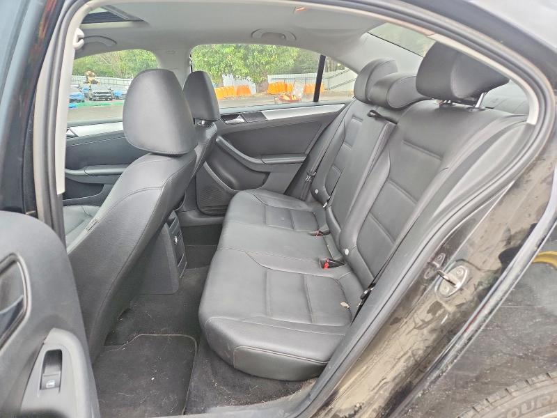 Photo 10 from auction – 2012 VOLKSWAGEN JETTA with VIN 3VWLL7AJ2CM315272