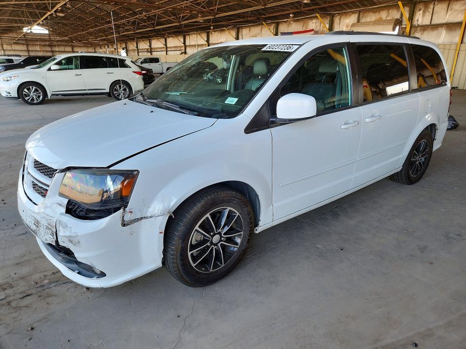 DODGE GRAND CARAVAN 2017 con VIN 2C4RDGEG1HR672127 - Foto de la subasta