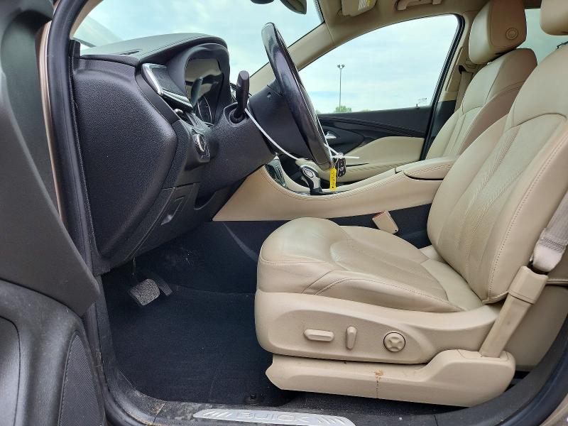Photo 7 from auction – 2017 BUICK ENVISION with VIN LRBFXESX9HD110884