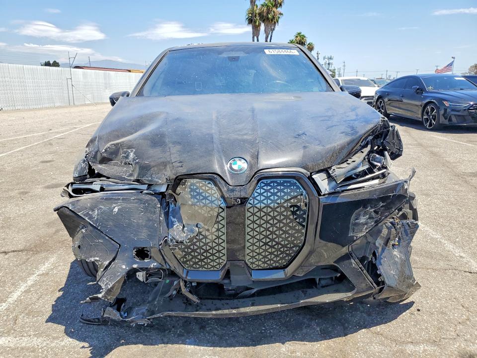 Photo 5 from auction – 2025 BMW IX with VIN WB523CF09SCS36233