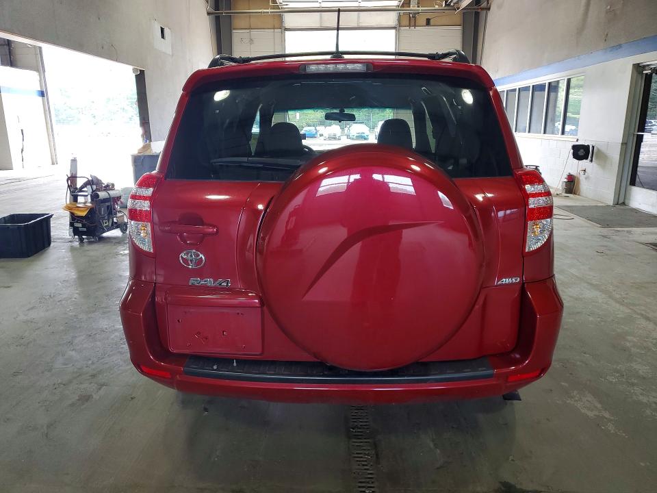 Photo 6 from auction – 2010 TOYOTA RAV4 with VIN 2T3KF4DV6AW040875