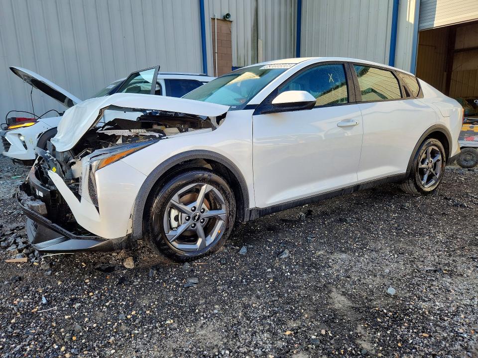 KIA K4 2026 with VIN 3KPFT4DE2TE309317 - Photo from auction
