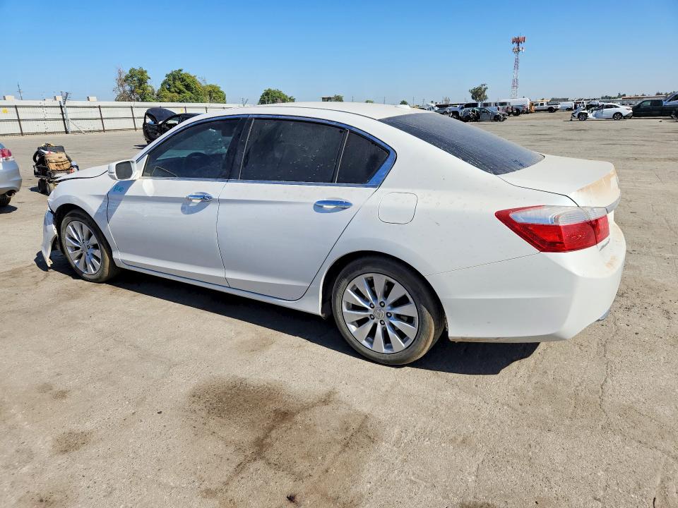 Photo 2 from auction – 2015 HONDA ACCORD with VIN 1HGCR2F82FA175480